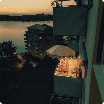 Housing queue illustration